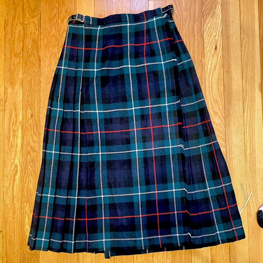 Vintage Plaid Pleated Wool O’Neil of Dublin Midi Skirt Made in Ireland Size 8